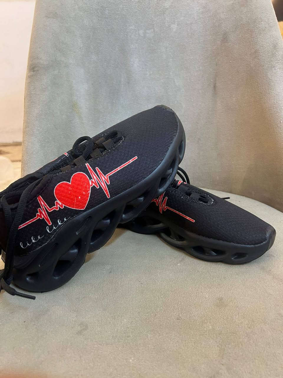 السلام عليكم سعر القطعه ب ٣ آلاف دينار ،🔥👇 يوجد توصيل للتواصل واتساب 🟢***********
