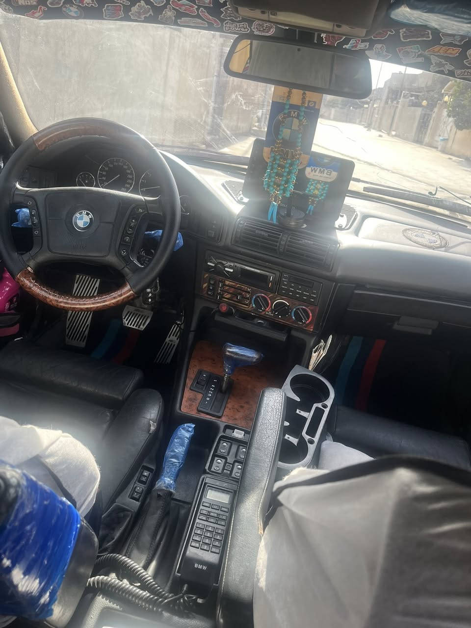 bmw525iaاصل بلادي
موديل1992
كير اوتو 3 وضعيات

سلايت

بجم عرض

تبريد+تدفئه

ويل ١٨m

كشناتm

دعامياتm

لحيهm

دوسه بلاستك

تلفون 

شاشه

سوار لايت بلوتوث تغير الوان

صالنصه كنترول

رقم سلماني سنويه جديد 

بي نقوصات بصيطه

العنوان ديالى خانقين

السعر٨٠بي مجال

رجاءً مو شراي لتكسر بحلال العالم

***********
