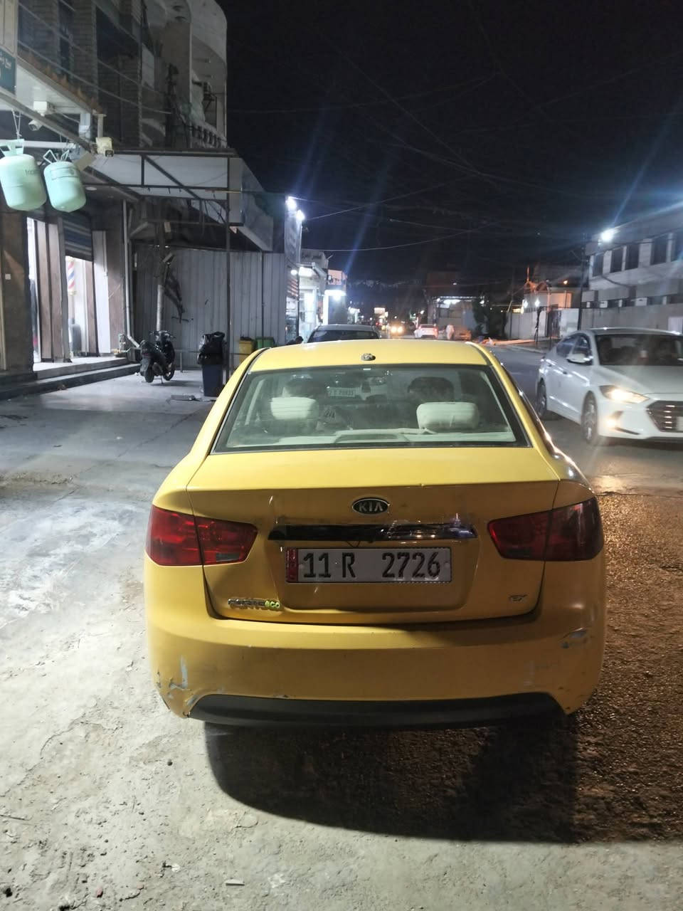 فورتي 13 حادثه جاملغ وهنا بل عراق باب بيها منضومه غاز لسياره حلوه مال شغل سعر 90 وبيها مجال *********** ما متواجد على فيس
