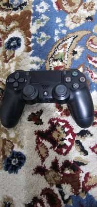 جويستك بلي 4 • اصلي • غير مستعمل