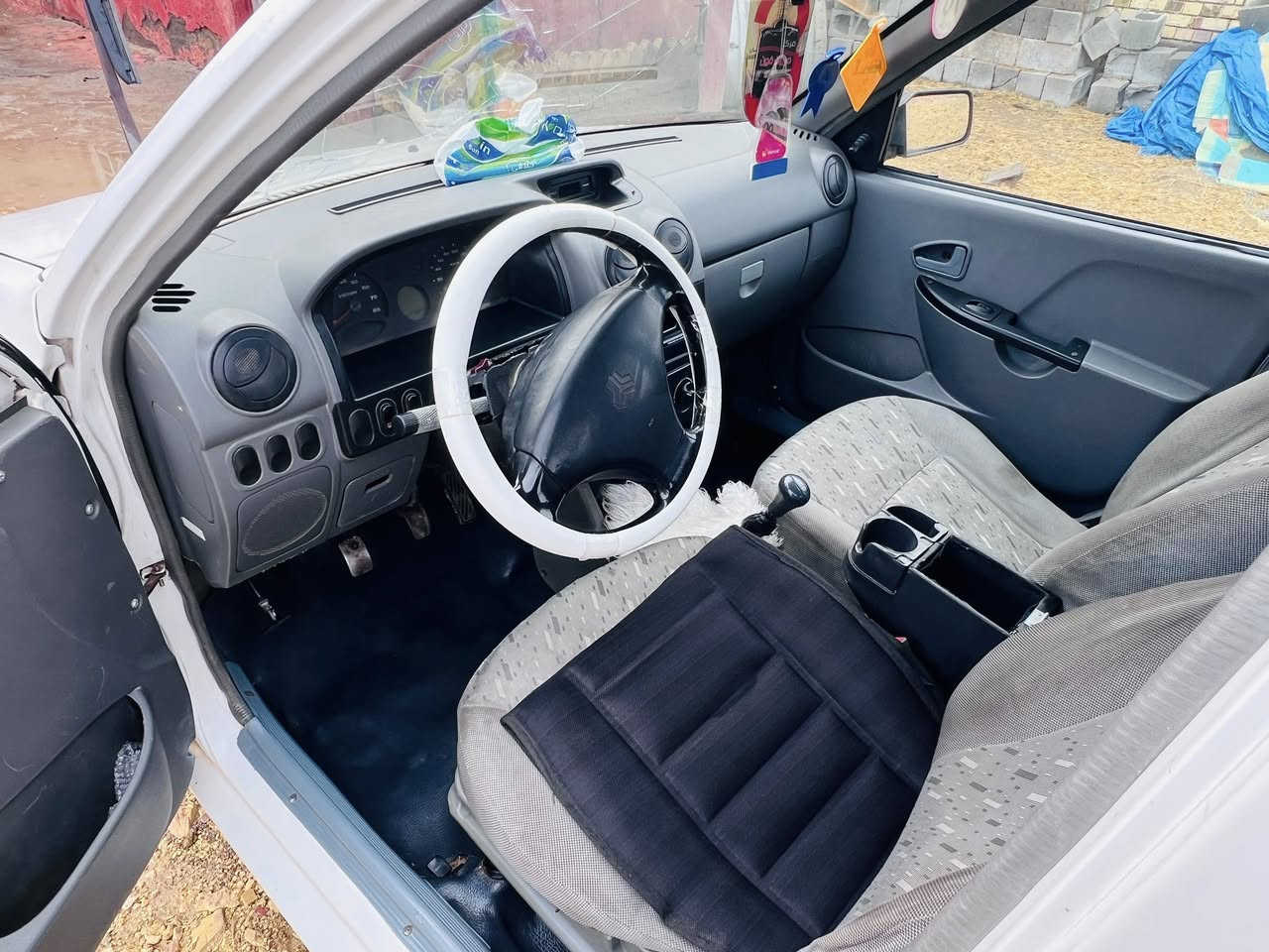 السلام عليكم
سايبه 17 ايراني 

كفاله عامه ما عده شوي خياسات بالباب 

كير ومكينه كفاله 

رقم بصره 

سنويه نافذه 

السعر 36

وبيه مجال قليل 

مكان / ميسان / قلعة الصالح
***********
