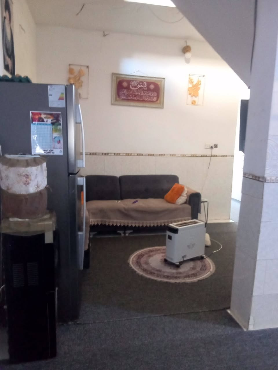 بيت للبيع 100م ضباط الثانيه مربع الحشد قرب تارتار حي الرحمه 70وبي مجال ***********
