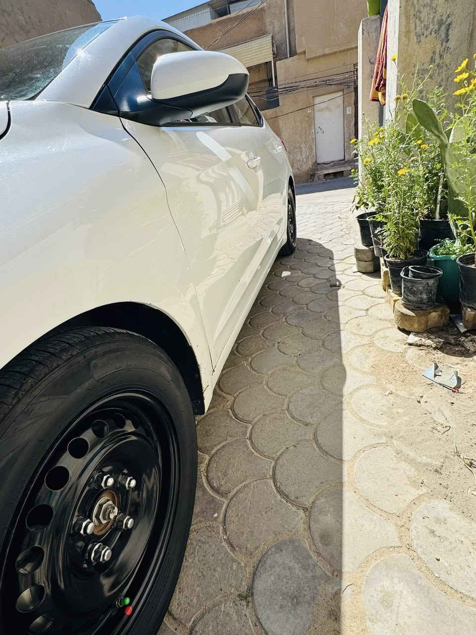 النترا 2020
حادث جاملغ وبنيد عكس السائق +كلير باب الصدر ملاون 

ب 💸130 وبيه مجال بصيط رقم بغداد تحويل ثاني يوم

هذا رقمي ***********
