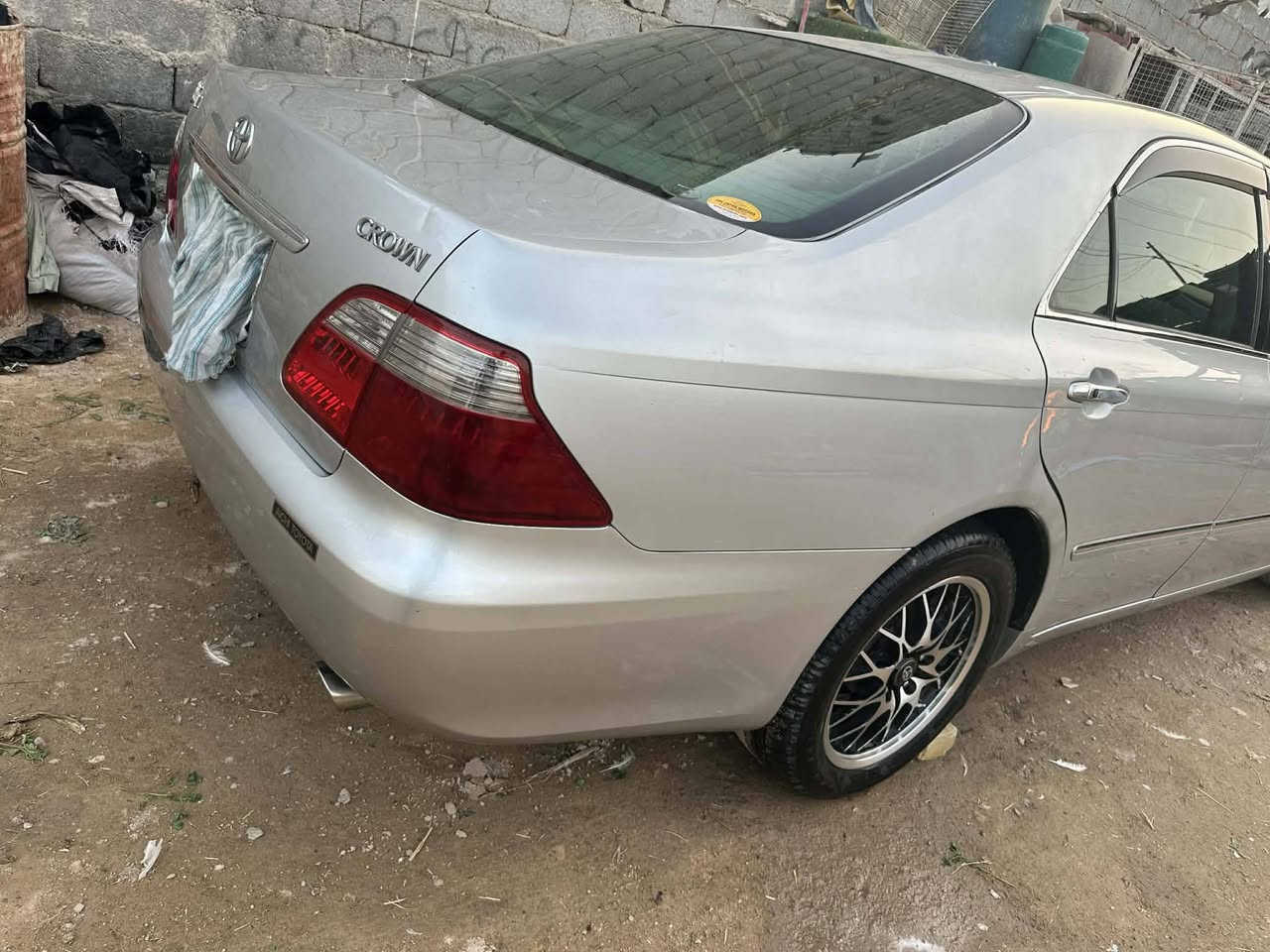 السلام عليكم شاهينه ادوات قصه جنطه سياره دخول جديد شاص 82 موديل 2007 بصمه رصاصيه ست بصمات ثلاث دقائق فول من عدى الفتحه السعر 33 وبيها مجال مكان نجف***********
