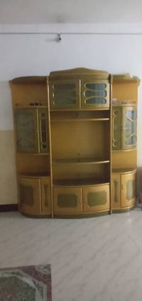 مجمده مستعمله قليل سعره 150وثلاجه سعره125ولمعرض 150وبي مجال 0780522540...