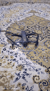 سلام عليكم طياره ادرون F22 S2 للبيع عنوان بغداد مواصفات ع هذه رقم واتساب ***********
