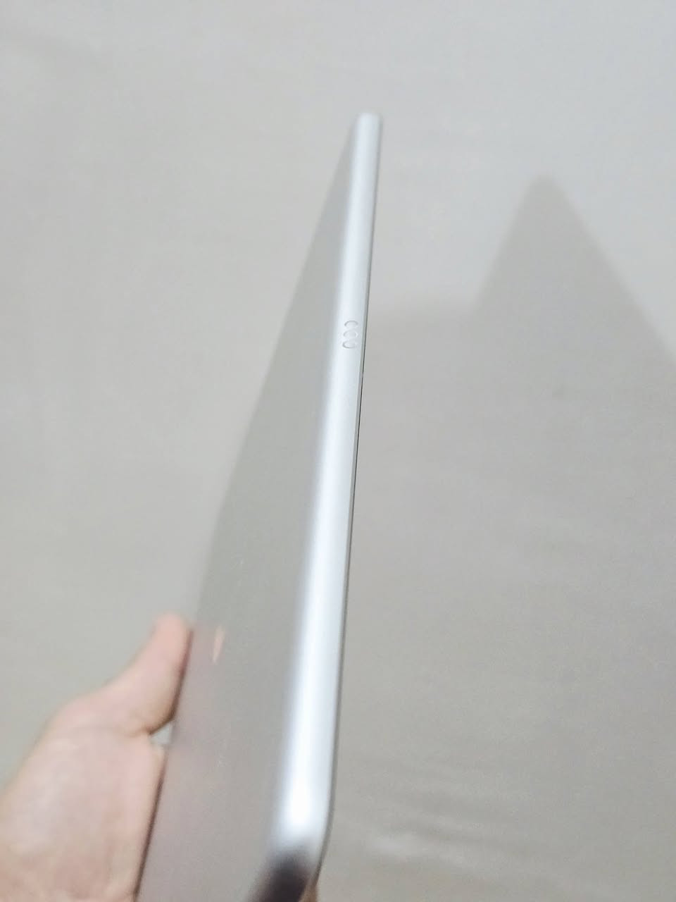 سلام عليكم ايباد 9شرق اوسط
الذاكره :256
هااذ رقم:***********
