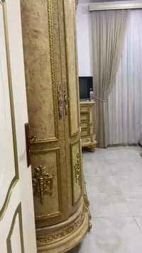 غرفه للبيع مصري نسبه النضافه 85٪ السعر مليون و700 الرقم 07845998672