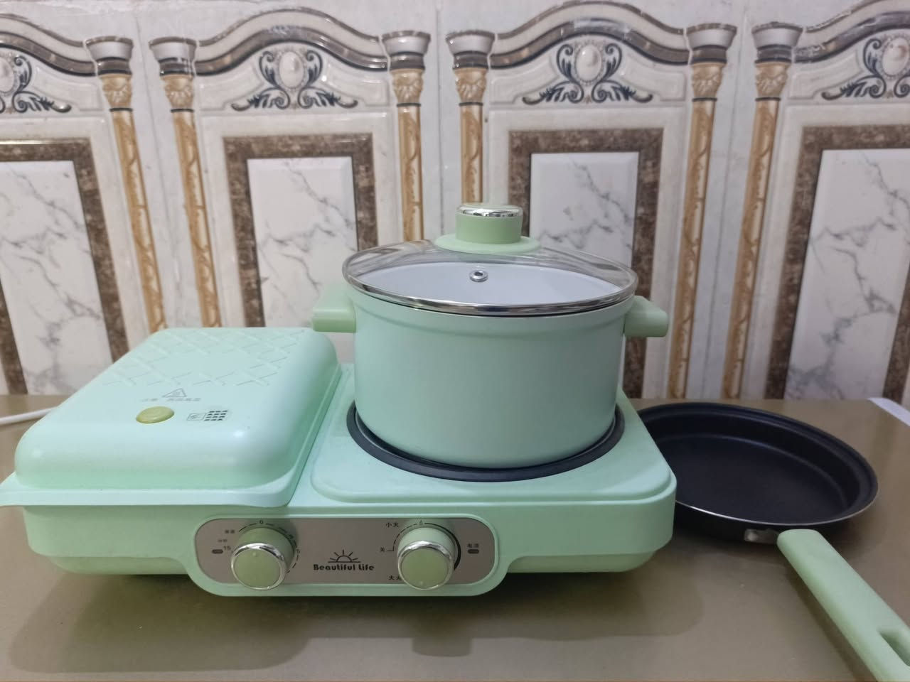 عجانة كيك و معجنات سلفر كريست مستعملة مرة وحدة فقط حجم 10 لتر ب 125 الف و طباخ كهربائي مع شواية جديد مامستعمل ب 35 الف مكاني بغداد  كفاءات السيدية


**إذا كنت صاحب هذا الإعلان وتريد حذفه لأي سبب، رجاءا أرسل رسالة إلى الدعم الفني**