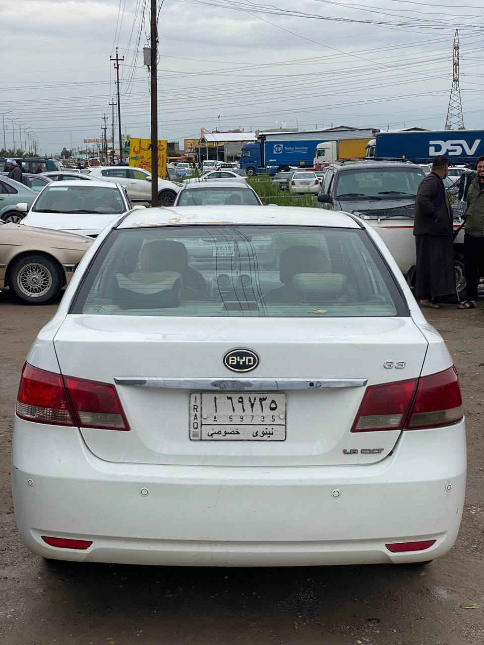 السلام عليكم BYD  للبيع او مراوس ب سيارة كير اوتو فقط 
كير مكينه شرط مصبوغه عام ومكلوبه تبريد تدفئه بصمه ابواب كير اوتو تحكمات ستيرن فول السيارة سعرها 49 بي مجال ***********واتساب
