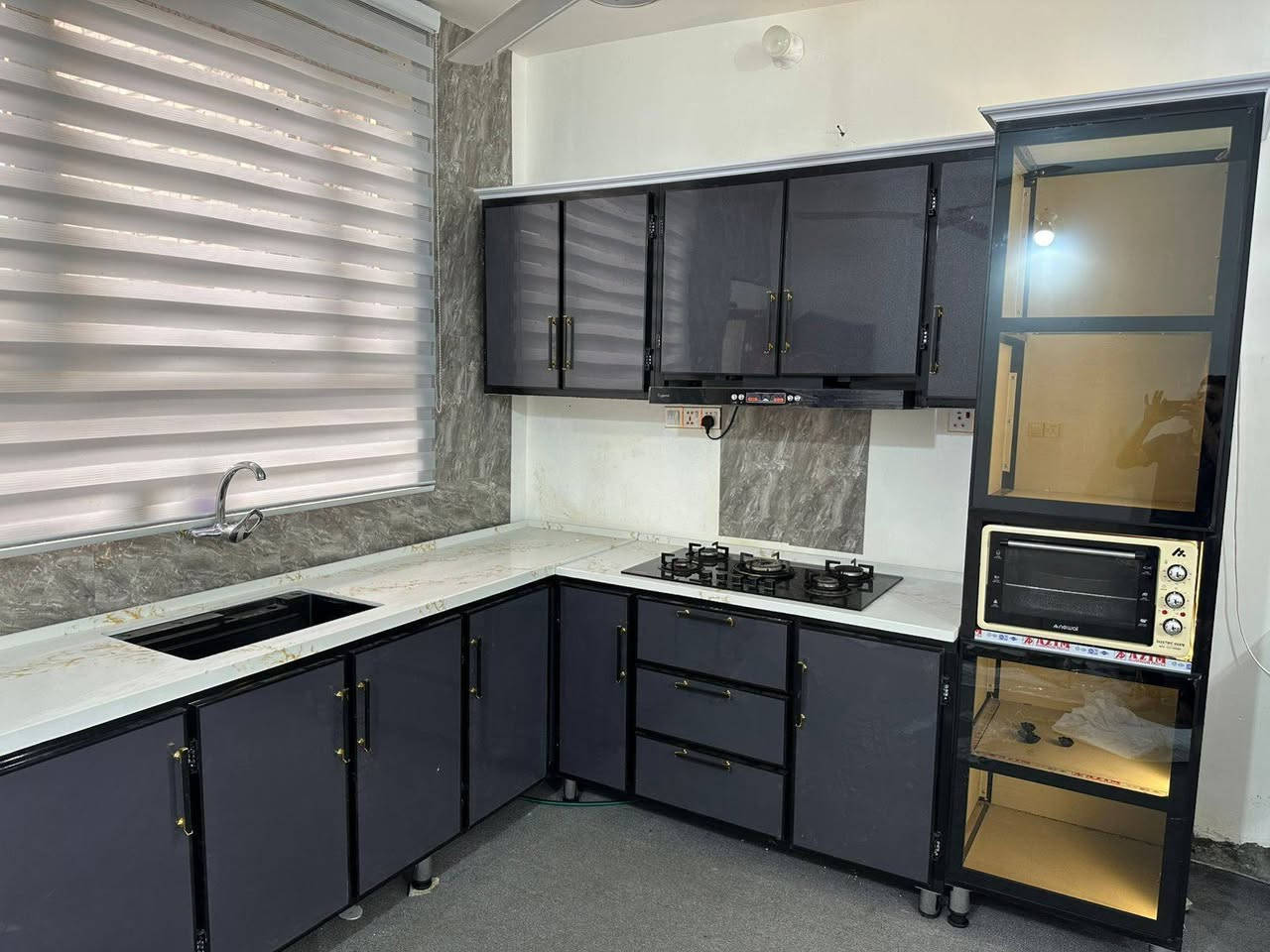 الوارث للمطابخ التركية 

لكافة اعمال الالمنيوم
عملنا الًيَوُمًِ لآحد الزبائن
كاونتر المنيوم تركي بليت ثقيل 

ذي قار /قلعة سكر /شارع المجمعات مجاور مجمع العجيب خلف مول المدينة علي خيون الجديد

*********** #واتساب احمــــــــــــــــــــد
*********** #واتساب
