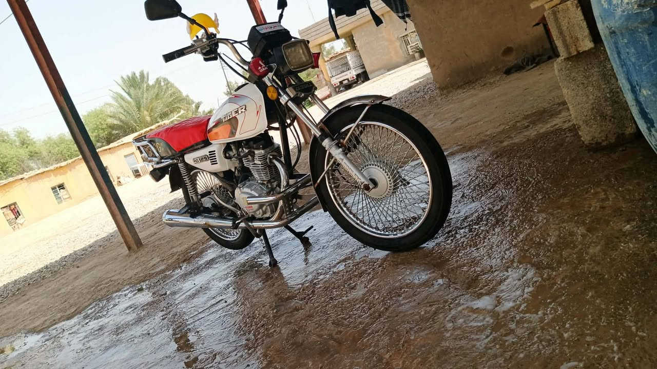 للبيع مطور مديل 2020 مكفول كفاله عامه لمكان ديالى لخالص الاتصال ***********
