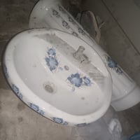 مغسلة صغيرة • نظيفه • توصيل