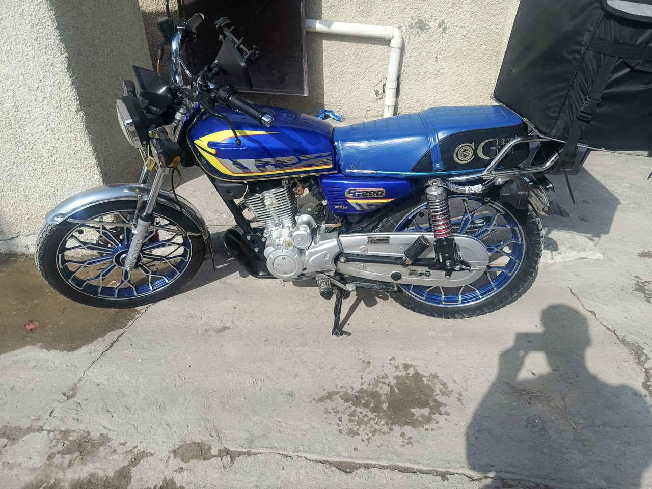 السلام عليكم للبيع ايراني سولنك دراجه كفاله برغي ماكو نقص بيهه مكينه 200 مكان زعفرانيه اوراق كامله السعر 750 مجالهه حك جيه ***********
