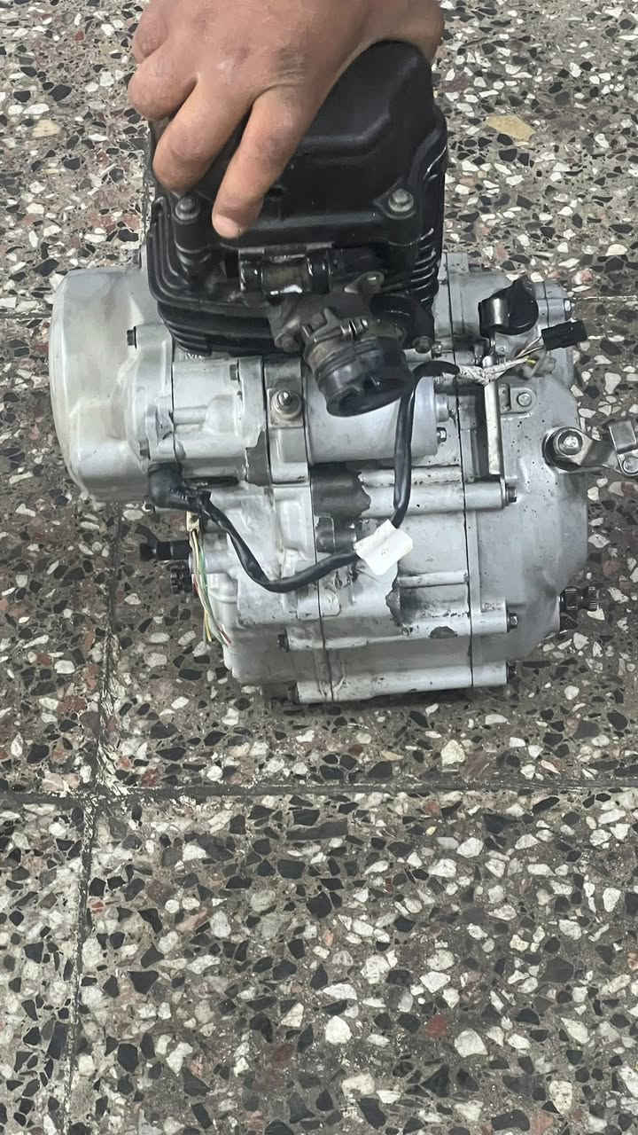 مكينة بوكسر مديل 22 نضيفه ونعومه وشلعه تخبل عنواني بغداد الكراده (***********)
