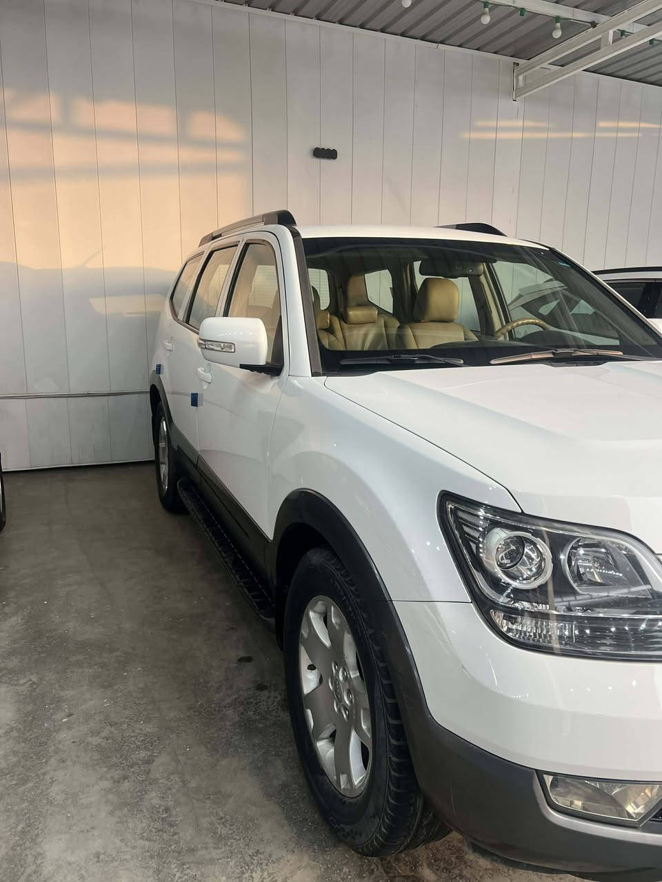 سلام عليكم
موهافي للبيع

موديل 2013

ماشيه 98 الف حقيقي

رقم وسنويه جدد باسمي

كشنات جلد

فتحه

وكشن كهرباء

3 قطع تبريد 7راكب

سويج

تحكمات ستيرن

صندوق شفط

كأمره 

شاشه أندرويد 

مكينه مامفتوح 

بيع او مراوس 
***********
