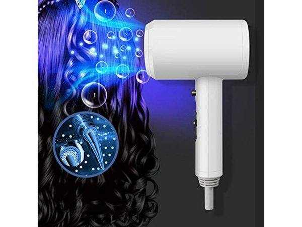 سوي متابعة بالاول ليصلك جديدنا 
✨ مجفف وشسوار شعر فندقي امبليوم EM‑HDCOWC
قوة مناسبة… أداء ممتاز… حماية للشعر 🌟💇‍♀️
📌 نبذة:
مجفف وشسوار شعر فندقي عملي، مناسب للفنادق والمنازل، يوفر تجفيف سريع وآمن مع حماية من الحرارة الزائدة.
📊 المواصفات:
القدرة: 1200 واط ⚡
التحكم بالحرارة: مستويان للتحكم السهل بدرجات الحرارة
الأمان: مزود بخاصية حماية من ارتفاع الحرارة الزائد 🔒
الأداء: تدفق هواء قوي لتجفيف سريع وفعال
تصميم مدمج ليوفر مساحة ويسهل الاستخدام
مزود زر الهواء البارد لتثبيت التسريحة ❄️
🔥 خيار مثالي للاستخدام الفندقي أو المنزلي المتقدم
ضمان سنة 

السعر 35 ألف 
توصيل لجميع المحافظات 5


**إذا كنت صاحب هذا الإعلان وتريد حذفه لأي سبب، رجاءا أرسل رسالة إلى الدعم الفني**