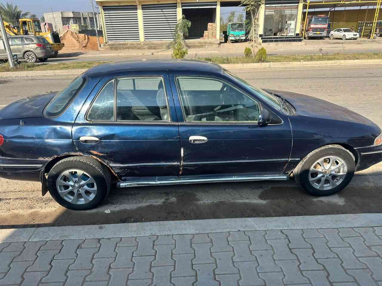 السلام عليكم كيا سفيا لبيع موديل 1994 رقم بغداد دولي بسمي شرط التحويل محرك مفتوح كير عادي مكفولات كير ومحرك ومشط تبريد. شغل تدفه شغاله السياره بلاديه بيها اخياس بل هلالات فقط والبنيد مو حلوه واضح بل صوره 
مكان السياره صلاح الدين الضلوعيه السعر 29 وبيها مجال 
*********** /***********
