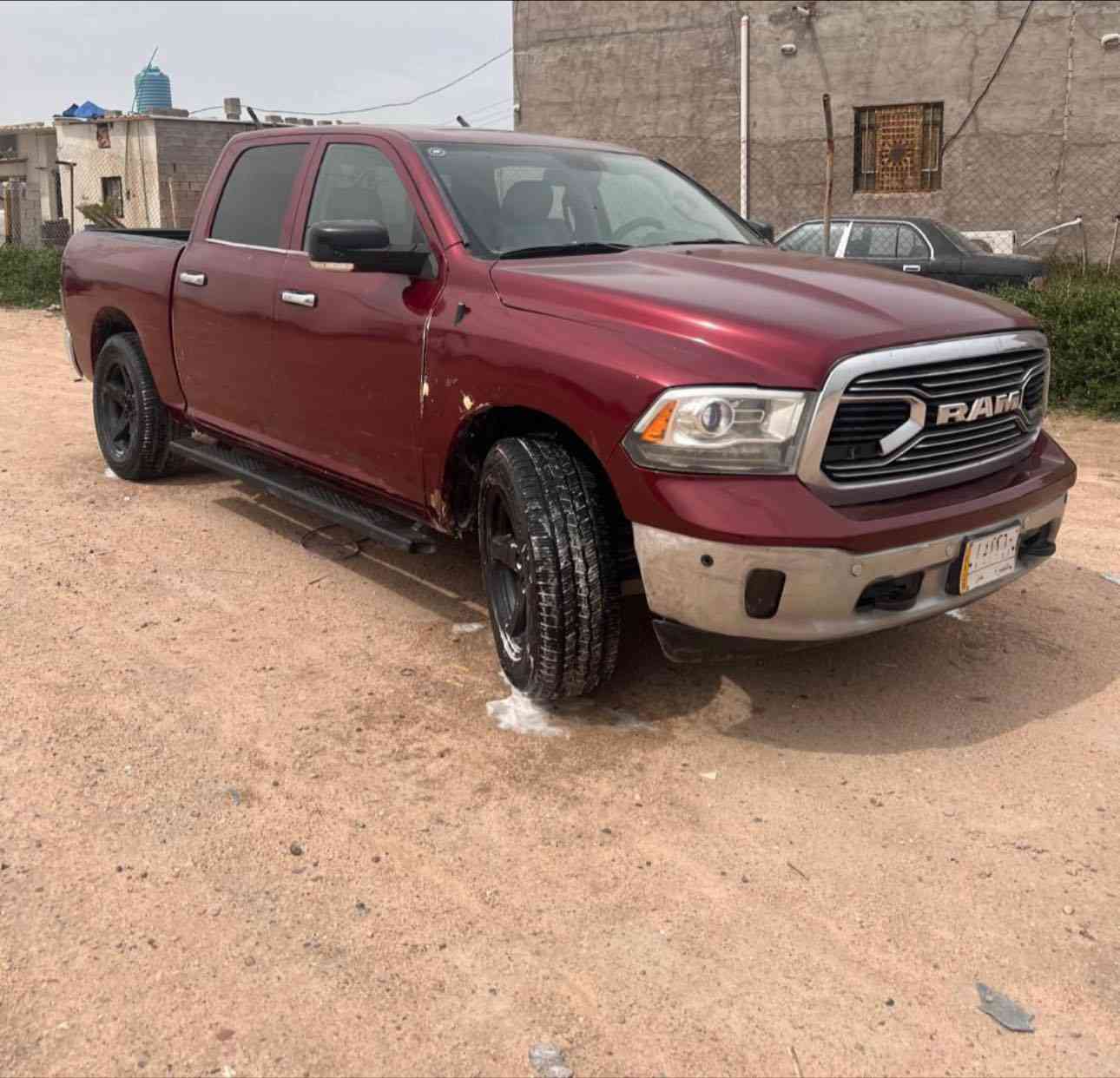 للبيع دوج رام مديل ٢٠١٨
بدي قصير باب طويل لمرغوب 
مكينه 5700 
  رقم بصره مشروع وطني
سعر ب 130
فول موصفات لل خير
فتحه وبصمه
مصبوغه عام

مكان بصره 
***********
