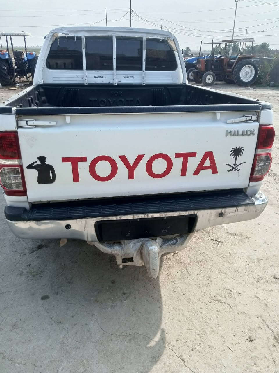 سلام عليكم بيكم فورويل موديل 6 لسيارة جديدة مكينة وكير شرط لعنوان ديوانية لمهناوية ول ستفسار عل لرقم ***********
***********
