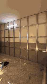 خلي الناس تسأل: “منو اشتغلك؟” لأن النتيجة تگول كلشي! 💯 لو تصبغ غرفتك ب...