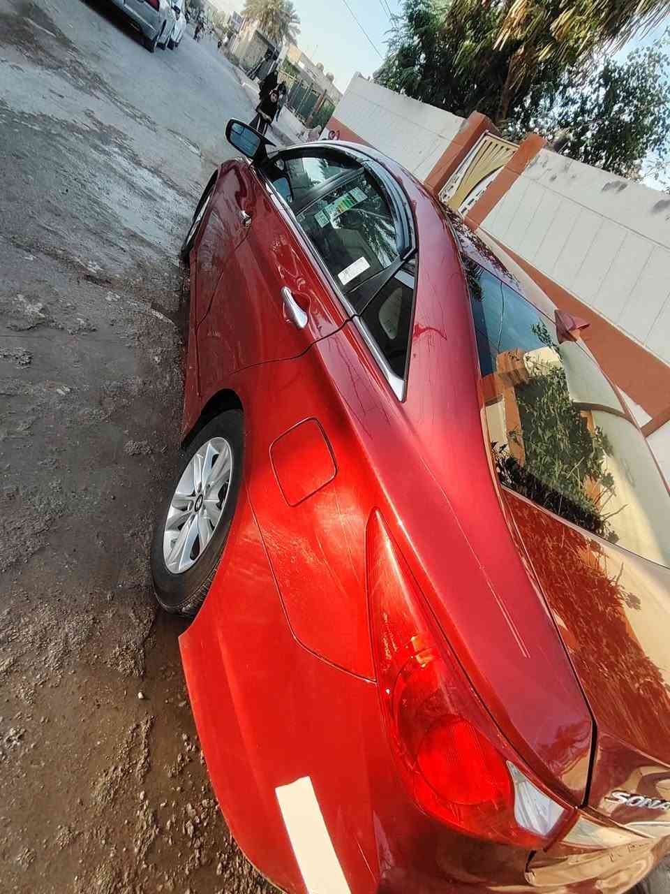 سوناتا امريكي 14 بيها بنيد فقط مكينه تبخر
رقم بابل انكليزي تحويل مباشر 
فول مواصفات عده البصمه والفتحه 
♕ شاشه اندرويد وكامره دواره
♕تحكمات ستيرن جهتين
♕كشن كهرباء
♕كشنات تدفته تبريد
♕ويل كب
♕مانع تزحلق
♕نظام ايكو 
♕اشاير بالمري
♕لايت زنون
----------تبريد عوزه كمبريسر فقط 
مكاني بابل... ***********
