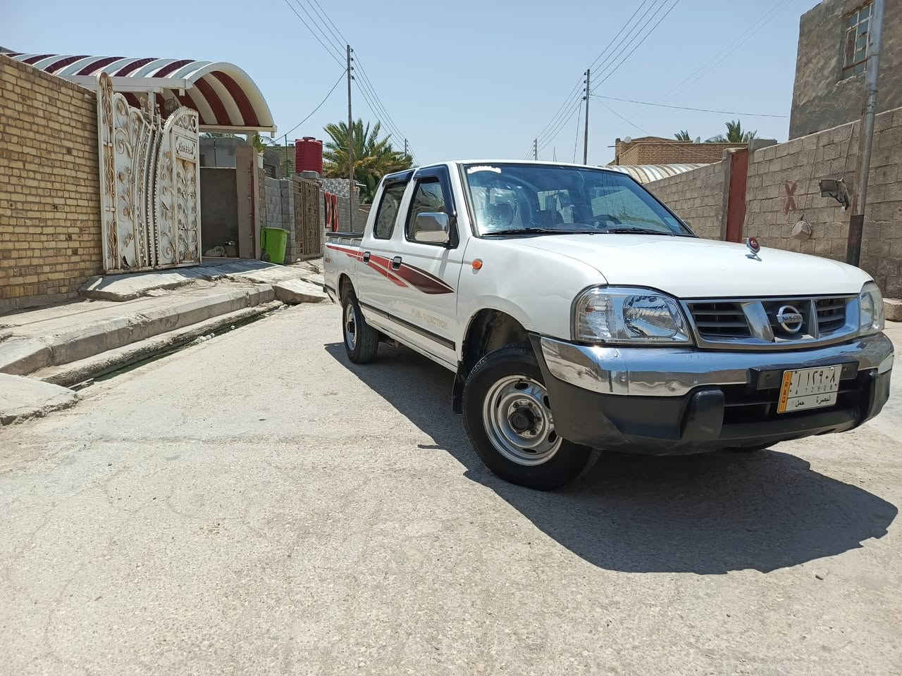 مكلف بالنشر
نيسان للبيع موديل 2010 شبوط الياباني سياره نضيفه كلش مثل الي بصوره تبريد شغال تايرات نضاف كشره نضيفه مال جنايه بيه ملاحضات قليله 
سعر 120وبيه مجال 
استفسار ‏‪***********‬‏
