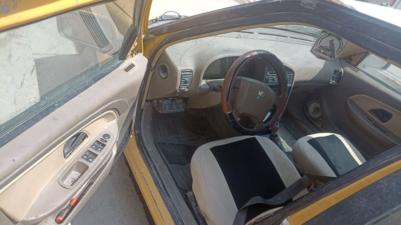 سلام عليكم
بيجو الميس مديل 15 
سياره كدام عينك 
كير مكينه مكفول تبريد شغال فقط شغله كهربائي 
كهربايات السياره بلاديه 
ترأي وين مي عجبك 
بغداد سنويه 28 
بيه جاملغ بدل 
وفابيون على قماره ردت اشلعه يشلع صبغ ويا
السعر 26 
مطلوبه 4 ورقات تنكطع من الحساب 
شرط التحويل 
التكلي دزلي صوره وشبيه مابيه هاي تفاصيل 
جوه السوك 
***********
مكاني البلديات
