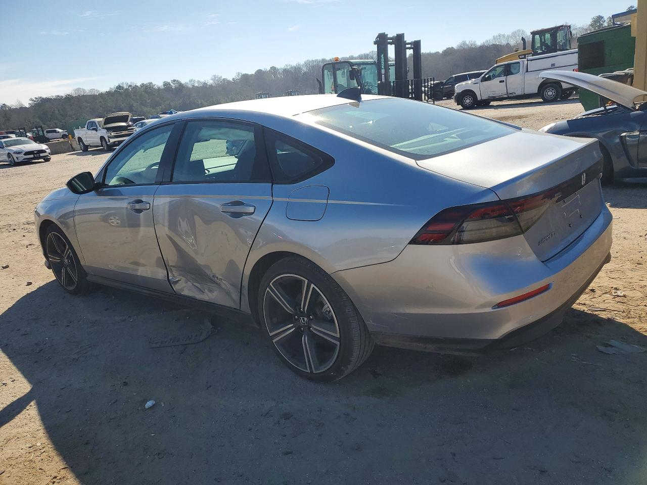 🚨 تنويه مهم
هذه السيارة معروضة في المزاد الأمريكي 🇺🇸
والمزايدة والشراء تتم عن طريق مكتب الباخرة للمزادات 🇮🇶
🔥 تدخل بكتاب الشهداء

───────────────
🚗 نوع السيارة:2026 HONDA ACCORD SE
📅 تاريخ المزاد:الاثنين 23-03-2026
💰السعر:244 ورقة         
📊 الممشى:4091 ميل فعلي
🛠️ المحرك: 4 سلندر / 1.5 لتر
───────────────

🔥 مجاناً مجاناً مجاناً
📄 تقرير كارفاكس مجاني بدون أي مقابل
───────────────

🚗 سحب السيارة خلال 24 ساعة من وقت التسديد
💸 حسابات مخفّضة وعمولات أقل من السوق
───────────────

🚢 الشحن متوفر من:
🇺🇸 🇨🇦 جميع الولايات الأمريكية والكندية
➡️ شحن مباشر إلى العراق
➡️ العقبة – جبل علي – ميرسين
───────────────

🛃 تخليص كمركي كامل من ميناء أم قصر
🏔️ تخليص كمركي إلى إقليم كردستان
🇯🇴 شحن مباشر إلى عمّان (العقبة)
🇹🇷 شحن إلى ميناء ميرسين – تركيا
───────────────

🏢 فروع الشركة:
📍 الفرع الأول: بغداد – السيدية – الإعلام
📍 الفرع الثاني: الإمارات العربية المتحدة – الشارقة – الصناعية 4
───────────────

👥 مجموعة البيع والشراء:
https://www.facebook.com/share/g/17pXXBgeeU/?mibextid=wwXIfr

───────────────

🎵 TikTok:
https://www.tiktok.com/@al_bakhera?t=8qGOLioZlVE&_r=1

───────────────

📞 للاستفسار والتواصل:
+9647739115599


**إذا كنت صاحب هذا الإعلان وتريد حذفه لأي سبب، رجاءا أرسل رسالة إلى الدعم الفني**