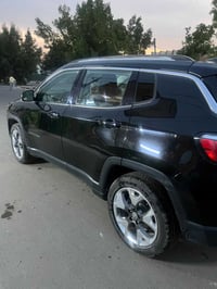 جيب كومباس موديل  ٢٠٢١ فول مواصفات لمتد السعر ١٣٨ رقم الهاتف 077320888...