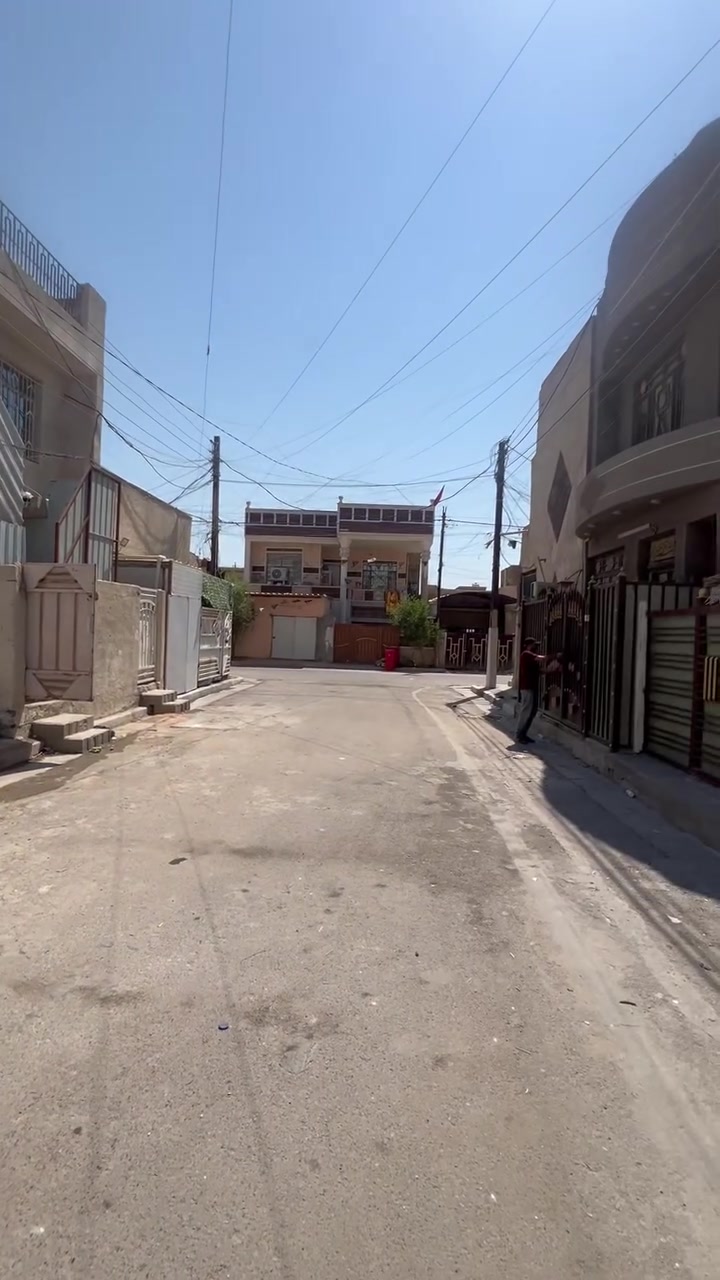 السلام عليكم ورحمة الله

قطعة ارض للبيع طابو صرف سكني

على دائرة تسجيل عقاري البياع 

رقم العقار ٣٢٩٧

‏منطقة حي التراث￼

المساحة ١٠٠ متر 

واجهة ( ٥ متر) نزال ( ٢٠متر)

قطعة حلوة ومناسبة قريب على مدرسة الفتوه الخالده

السعر (٨٣) وبيه مجال 

الي عنده قطعة يتصل ع الرقم او يتفضل ع الخاص ونعرضها اله يحب بيع سريع او نعرضها للجناي 

***********واتساب
