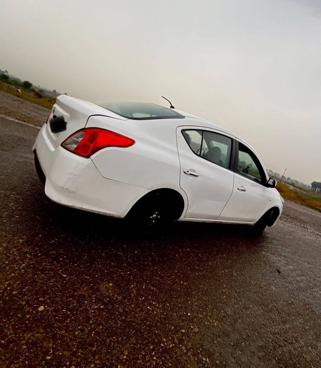 بسم الله الرحمن الرحيم
السلام عليكم 
من رخصة الادمن المحترم
للبيع فقط / نيسان سني 2016 هندي ( بليته زرقه) 
رقم بغداد مميز جديد
هزة جديدة + سنوية لل 2028 
بيها الجامغ الامامي الايمن صبغ ونص الباب مباوك توحيد لون
وقبغ الجنطة يعني مو الجنطة كلها فقط من يم الرقم صبغ
شاشة لمس
كامرة حرارية + حساس
تبريد ثلج + تدفئة 
محرك + كير بلاديات
زوج تايرات جدد
باتري جديد
لايتات زنون
كشافات زنون
مكان السيارة بغداد / حي للجهاد
السعر : 89$ وبيها مجال بسيط للطيبين
للاستفسار  : *********** (متوفر واتساب)
