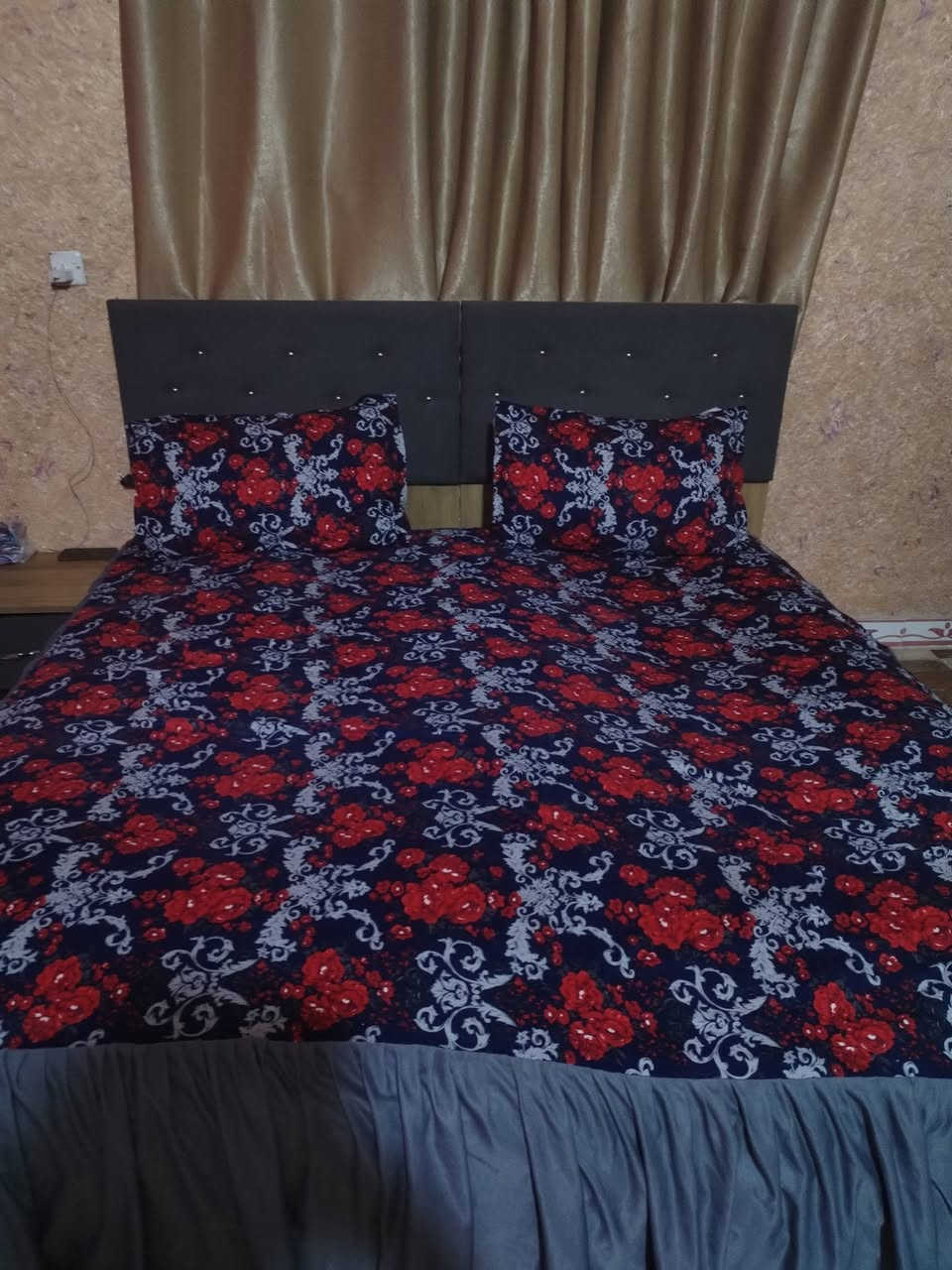 السلام عليكو غرفه تركي للبيع  شبابيه هيه جربايتين بس اني طابكتهن سعرهه ٣٥٠ وبيهه مجال عنوان البصره الجبيله مقابيل شارع السايلو


**إذا كنت صاحب هذا الإعلان وتريد حذفه لأي سبب، رجاءا أرسل رسالة إلى الدعم الفني**