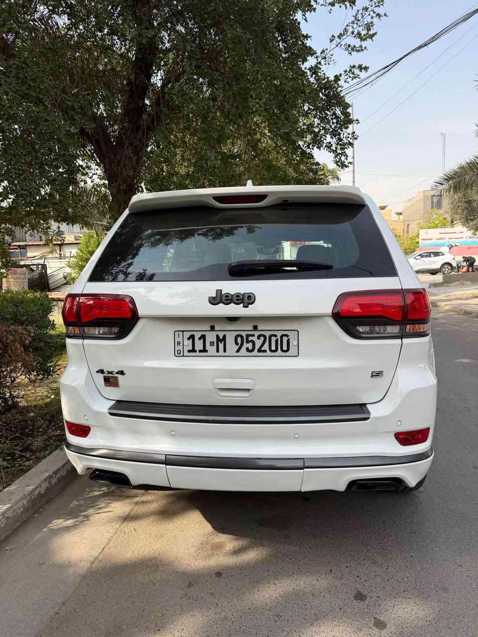 للبيع او مراوس جيب S خليجي وكالة ليث العبيدي داخل لونين احمر واسود دوسة كهرباء كشنات ستيرن مرايات خزن حساس توقف خلفي حساسات 360 مري كهرباء مع اشارة بالمري مع ضوء ترحيب مع دمام خلفي جنطه بلادي 
بانوراما موديل 2019 
بيها بارد شبر واربع اصابع جنطه مكحل بكل احترافيه
مع بارد باب خلفي عكس السايق اقبل الشبر ومكحل
مع ملاحظات بسيطه جدا بالبدي . السيارة احلى من الصور بالعافية على الياخذها 💜
السعر 30,000$ وبيها مجال بسيط
رقم الهاتف 
*********** بغداد, العراق
