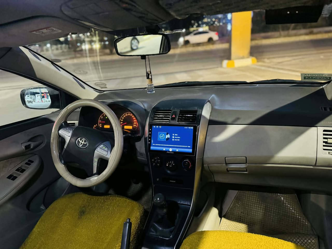 کڕۆلا 2009 گێڕ عادی بێ بۆیاخ  دووجێ ساردی هەیە پێش و دوای کەپسە 124گەڵا سەنەوی تازە بەسەر چووە ***********
