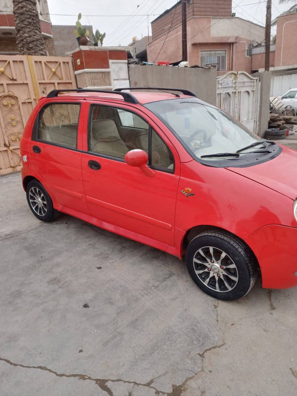 للبيع كيو كيو كير اوتماتيك موديل 2012 بدون حادث فقط تبديل دعامية خلفية تبريد تدفئة شغالة رقم بغداد محرك كير حدادية بحالة ممتازة تخم تايرات جديد 
العنوان بغداد الشعب للإستفسار *********** واتساب
