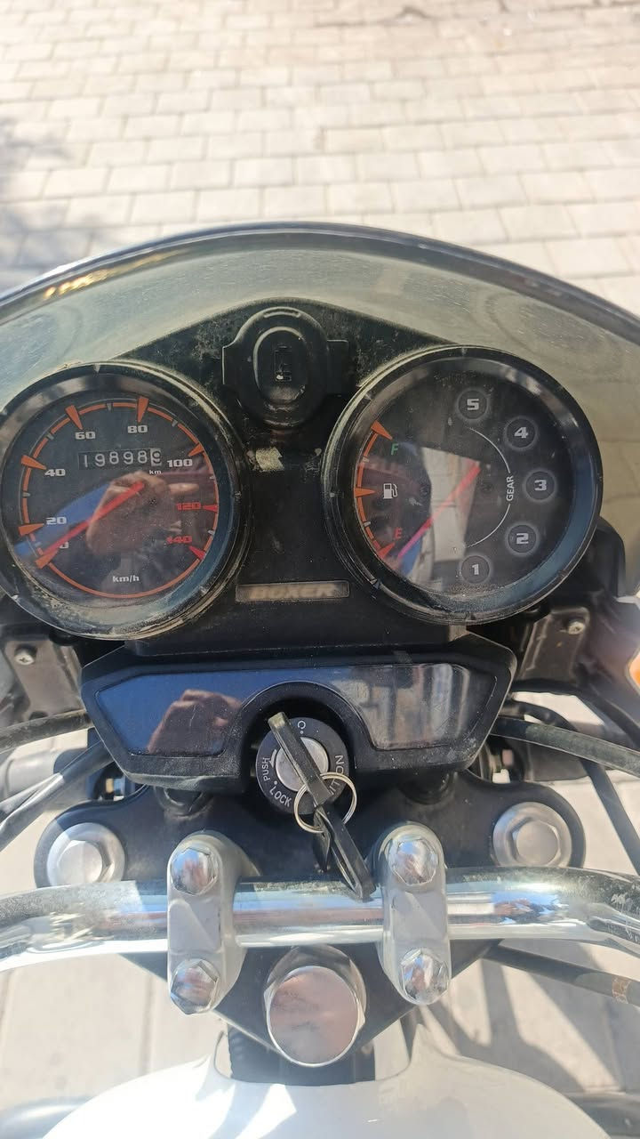 السلام عليكم بوكسر رقم بغداد نكليزي مكفوله كفاله عامه بلك اذا مبدل ترجع تحويل ثاني يوم متوازي عل بيعه المو شراي ليكسر بيها السعر 2600 مكاني بغداد الورفلي رقم تلفوني ***********
