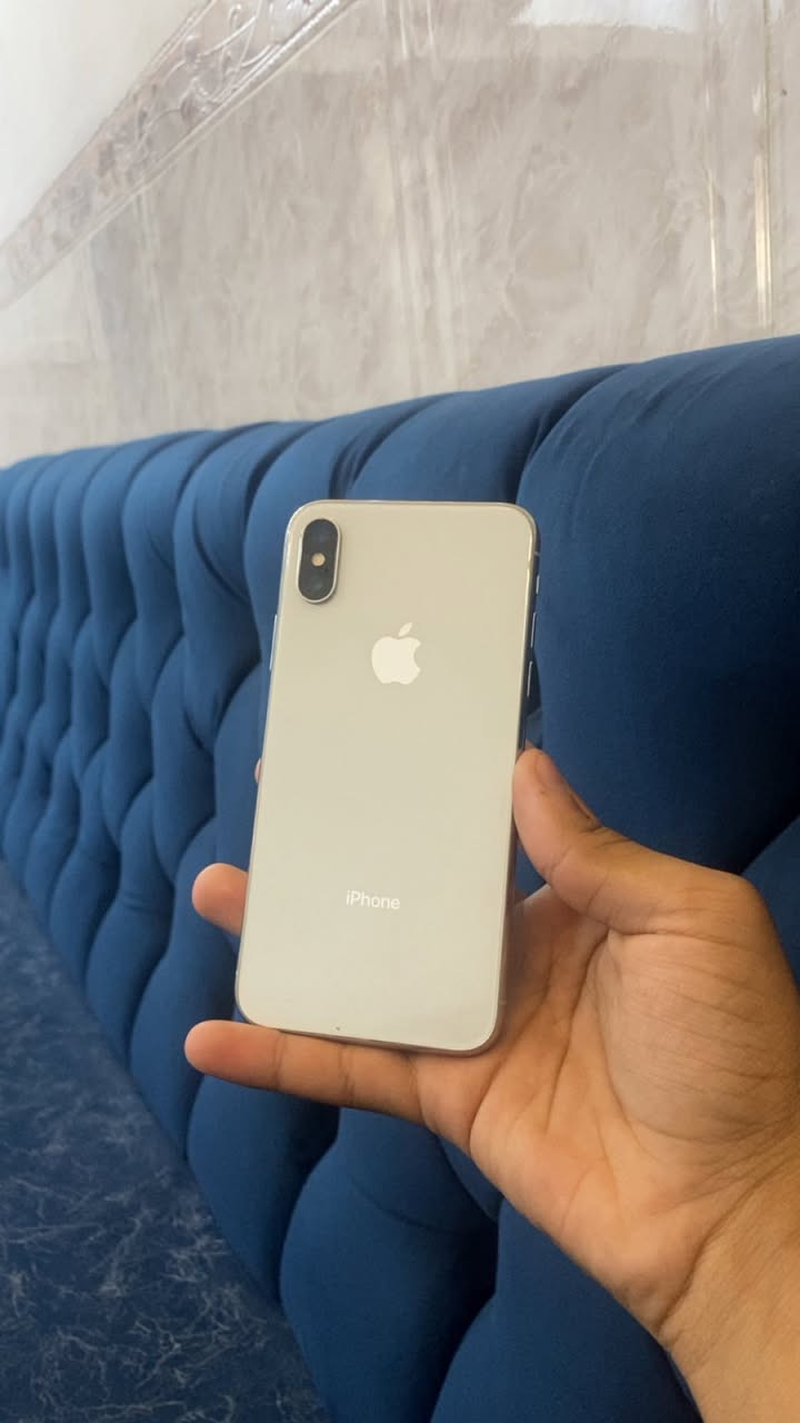 ايفون اكس جهاز فول نضيف لوك
ذاكره 256 باتري 100 جهاز فول فقط مبدل شاشه باتري مرفوع 
***********
