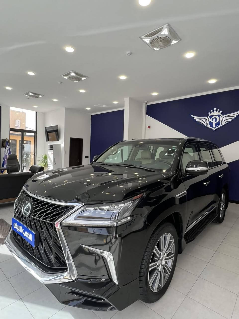 🚘 Lexus Sport Plus موديل 2017 🚘  

✨ رقم أربيل  
🔥 فول مواصفات  
💥 فئة سبورت بلاس  

سيارة فخمة تجمع بين  
القوة + الراحة + الاعتمادية 👌  

تصميم رياضي أنيق وتجهيزات متكاملة  
مناسبة للاستخدام اليومي والسفر 🚗  

━━━━━━━━━━━━━━━  

🔹 المواصفات المختصرة:  

• محرك قوي 5700cc V8  
• ناقل حركة أوتوماتيك  
• داخلية فاخرة  
• ستيرن تحكم متعدد الوظائف  
• شاشة وسطية حديثة  
• كامرات وحساسات 360°  
• فتحة سقف  
• مقاعد كهربائية مزودة بالتدفئة والتبريد  
• أنظمة أمان وثبات  
• إنارة LED  

━━━━━━━━━━━━━━━  

📍 الموقع:  
كربلاء – مدينة المعارض النموذجية / معرض 16  

📞 للاستفسار والاتصال:  

🔹 قسم المبيعات:  
***********  
***********  

🔹 قسم الصيانة وقطع الغيار والكماليات:  
***********  

━━━━━━━━━━━━━━━  

🚚 يتوفر توصيل لجميع المحافظات
