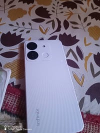 انفنكس • ذاكرة ٦٤ • شاشة مبدلة