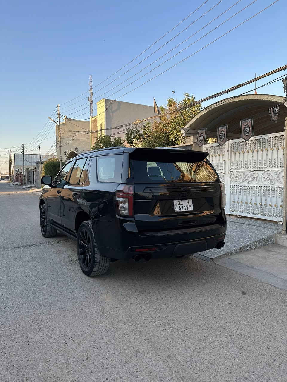 السلام عليكم للبيع تاهو موديل 23 بريمير
CHEVROLET TAHOE PREMIER 

   2023🦅 

مغلفه bebef

سنويه ب اسمي تحويل مباشر 

فوول مواصفات جگات

شيفروليت تاهو بريمير وكالة المنصور 

الموديل : 2023 ( خليجي )

‎اللون : اسود 

ماشييه 140 الف 

محرك و گير شرط مامفتوح

سياره مكفول  كفاله عام 

‎جكات كهرباء

‎ جكات تصعد وتنزل 

‎اربع كامرات

‎حجم المحرك : 5300 Cc

‎عدد الاسطوانات : 8 اسطوانات ( 8 سلندر )

‎المواصفات : 

‎* سقف بانوراما 

‎* المقاعد كهربائية تدفئة و تبريد

‎* مقصوره الركاب من الجلد الفاخر + خشب ملكي 

‎* شاحن وايرلس لاسلكي

‎* نظام الرؤيه : 5 كامرات رؤيه شامله ( BIRD VIEW )

‎* نظام التعليق مستقل

‎* كشنات ميموري خزن

‎* نظام الصوت BOSE سماعات عدد 10

‎* دوسات كهرباء + اناره LED

‎* نظام سحب مقطوره تحكم كامل + كامرة لرؤية المطوره

‎* داتا شو

‎* تشغيل بعد 

‎* 5 بصمات 

‎* تحديد مسار 

‎* لد امامي 

‎*مري شفط 

‎* 4 كامرات 360 درجه 

‎* رادار 

‎* جنطه ذكيه بلقدم تنفتح وتنسد 

‎* ويل كروم 22 حجم وعليها تخم تاير 

‎* شاشات خلفيه 

‎* جميع الكشنات كهرباء

‎* كشنات تدفئه تبريد 

‎* دوسات شفط 

‎* شاحن واير ليس

‎* ثلاجه 

‎* جميع المقاعد يوجد مخارج يوبي اس 

جديده  ماشالله 

مكان السيارة ديالى المقدادية 
‎ للاستفسار

***********
