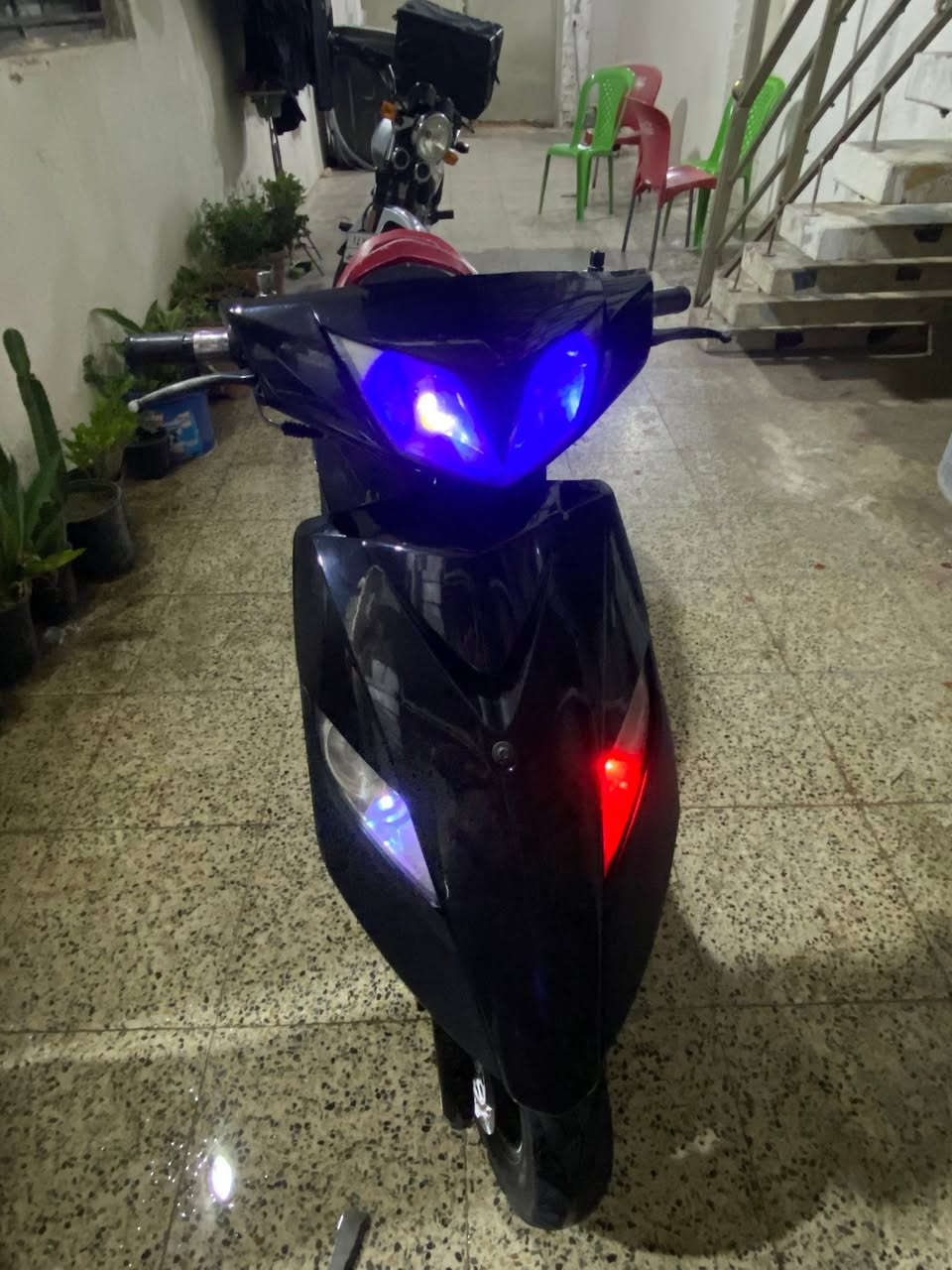 ماكس ثعلب معتاز كلش لسلف مالته ساعه يشتغل ساعه لا  السعر 300وبيه مجال بسيط مكانه شارع فلسطين رقم بس وتساب ***********
