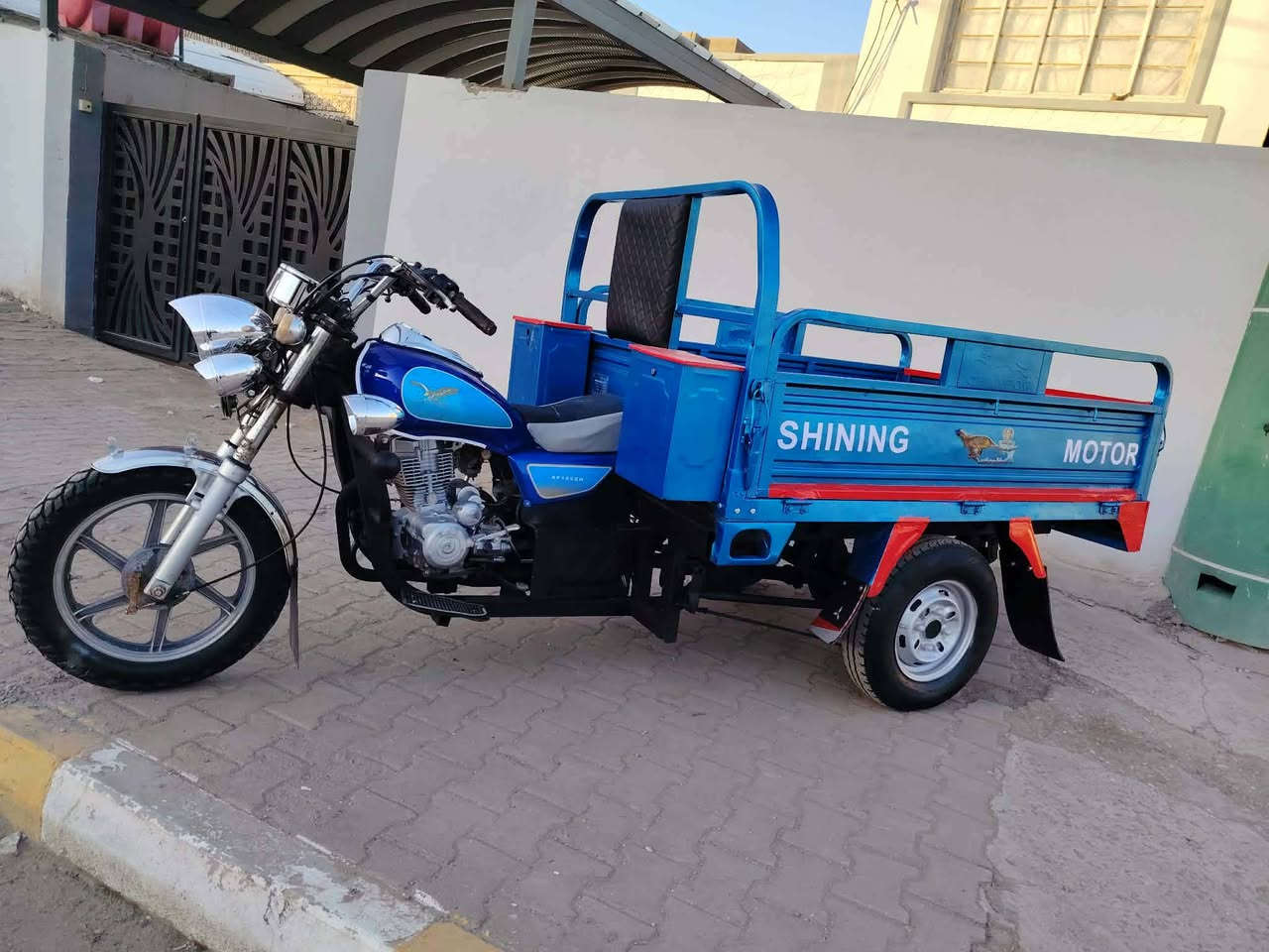 سلام عليهم ستوته للبيع موديل 2018 ومكينه وكير بيهه  2020مكفوله شرط الفحص أوراق كامله واصليه دبلات شغاله كهربائيات كلهه شغاله نكره سلف تخم تاير چوبلس ورك عالي مامدكوك اكسن مكفوله بدي مصبوغ حراري آثار جرد فقط مكان ديوانيه مركز تفاصيل أكثر اتصل وبيك خير، ودخل ***********
