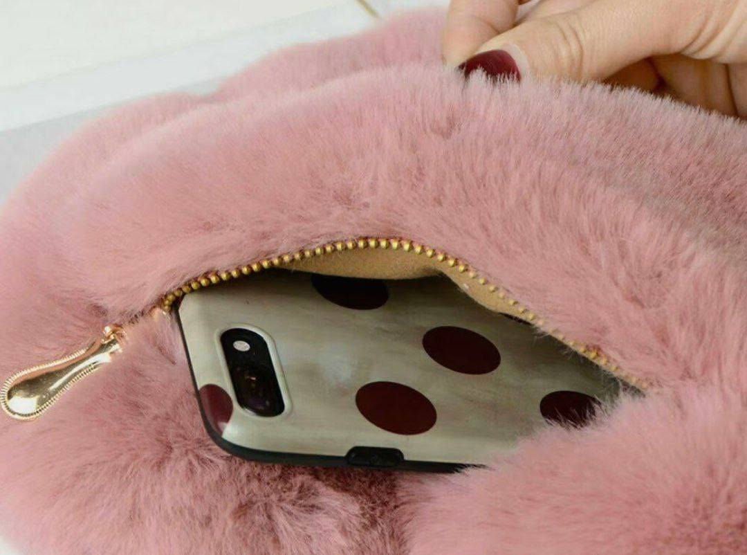 👛ترند الموسم👛

جبنالكم أحلى موديل حقيبة شبابية أرنب فرو فدشي🐰ترند الموسم 🐰 حقيبة لكل انثى انيقة👑 اليك أجمل حقيبة فرو تتناسب مع كل الاذواق👌 ✨حقيبة الارنب 🐰الأناقة بلمسة فريدة!  

دزاين جديد لموسم 2026⛄️
تركي درجة اولى 🇹🇷💯
كوالتي عالي جدا 👍♥️

🎁متوفرة ب 5 الوان 🎁

السعر 10الف

🚘يوجد خدمة توصيل لجميع محافظات العراق ٤ الاف🚘


**إذا كنت صاحب هذا الإعلان وتريد حذفه لأي سبب، رجاءا أرسل رسالة إلى الدعم الفني**