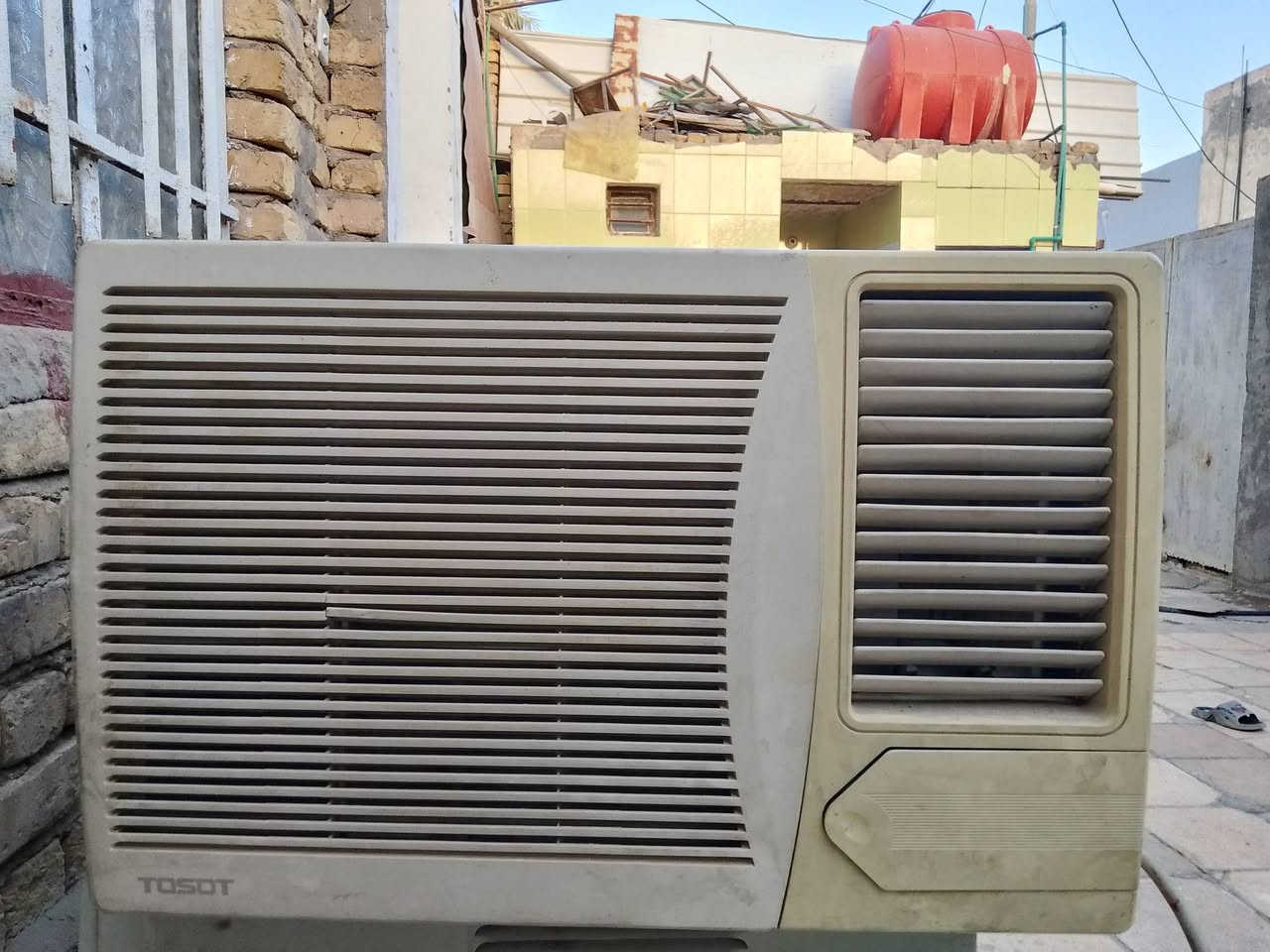 مكيف للبيع***********
