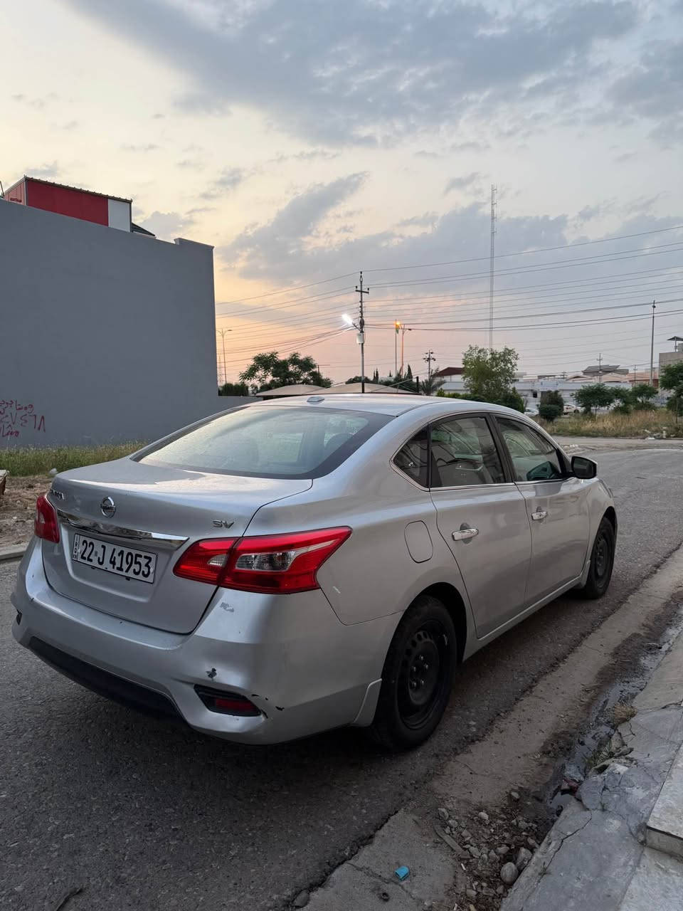 Nissan sentra 2017 SV

سێنترا ٢٠١٧ ئەمریکی مواسەفات SV
دەرگای پشتەوەی سەکن لەگەل چاملخی سەکن بۆیاخە
بۆنید بۆیاخ کراوە بەبێ لێدران لۆ جوانی بۆیاخ کرایە

ئەیرباگ هیچ نەتەقیوە بێ ناوگرتن پێش و پشت کەپس بە شەرت سەیارەکی زۆر توند و بێ مەسرەفە

124,000 هەزار ڕۆیشتووە 
سعری 105 وەرەقە

750 205 2233 أربيل, العراق


**إذا كنت صاحب هذا الإعلان وتريد حذفه لأي سبب، رجاءا أرسل رسالة إلى الدعم الفني**