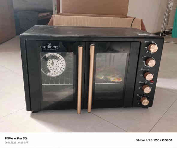 سلام عليكم للبيع اوفن ما مستعمل أبد سعر 140وبي مجال بسيط العنوان الديوانيه الرقم ***********فقط واتساب
