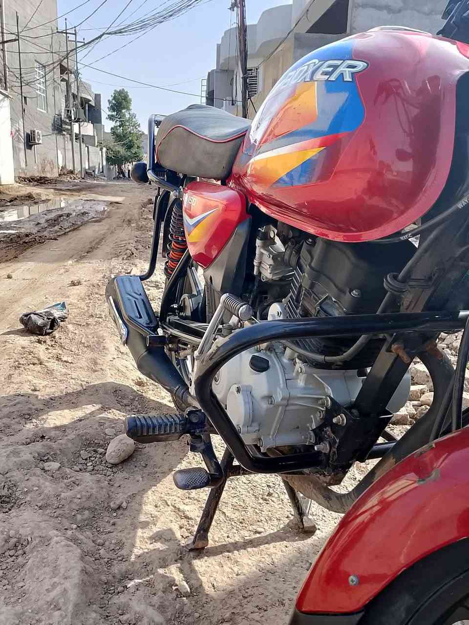 بوكسر 20 مجفت شركة جديد مكينة ناعمة وحلوة مكفولة من كلشي نكرة سلف أوراق أصولية شرط  الترقيم الدراجة نضيفة مكاني الخالص السعر ،875. وبية مجال لاستفسار ***********
