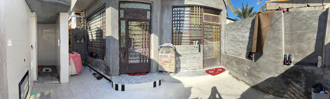 السلام عليكم بيت زراعي شارع الميلاج تعبر المولد بشويه 
المساحه ١٢٠متر بيت جاهز شغل مضبوط ان شاءالله 
الكاونتر والتخم من ضمن البيت نقص حشاكم النقص صبغ وكهرباء يرادلها ترتيب 
غرفه نوم+صاله+استقبل+مطبخ+مطبخ خارجي
للستفسار الاتصال على الرقم  ***********
كامل خدمات ماء مجاري كهرباء
