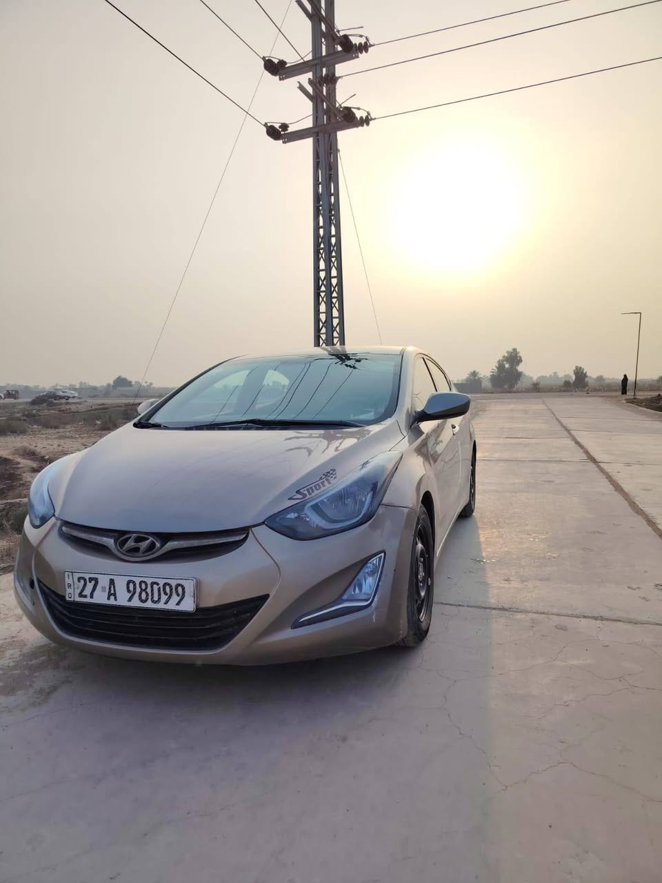 سلام عليكم النتره 16 امريكي ضربته جاملق وبنيد بيه رشات صبغ اليبل واحد مكينه 200 رقم دوالي بسمي المكان الناصريه غراف السعر 100 و5 اتصل وتدلل ***********
